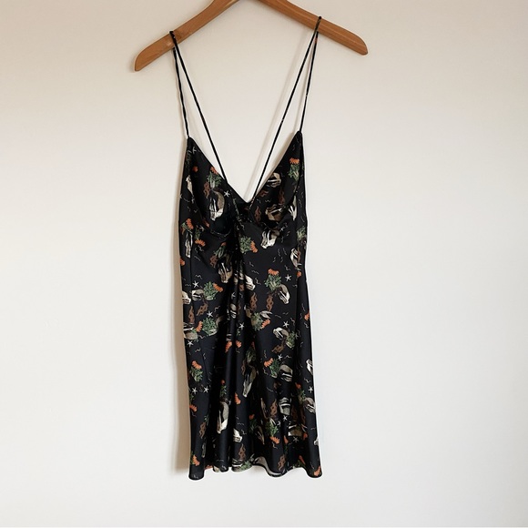 Zara mini slip dress - Picture 2 of 6